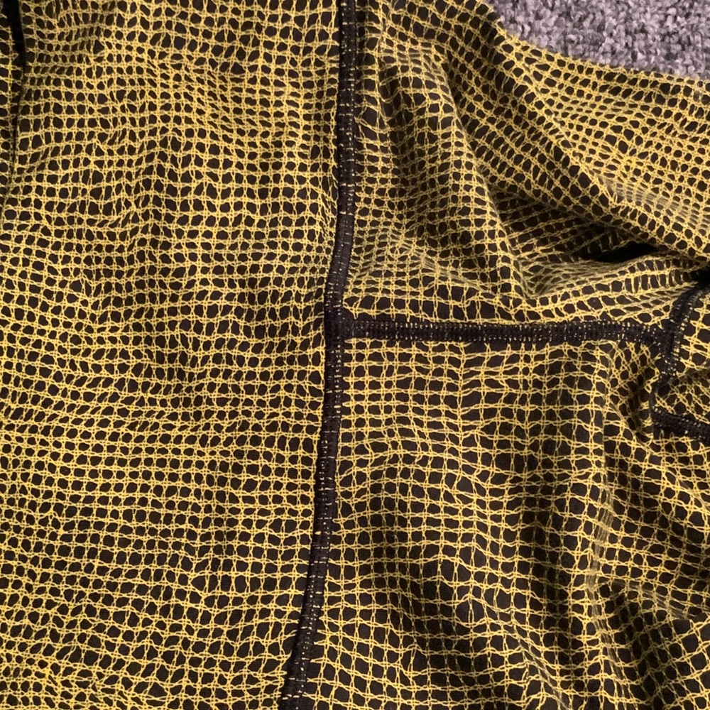 Yellow and Black Patterned Leggings - Picture 3 of 4